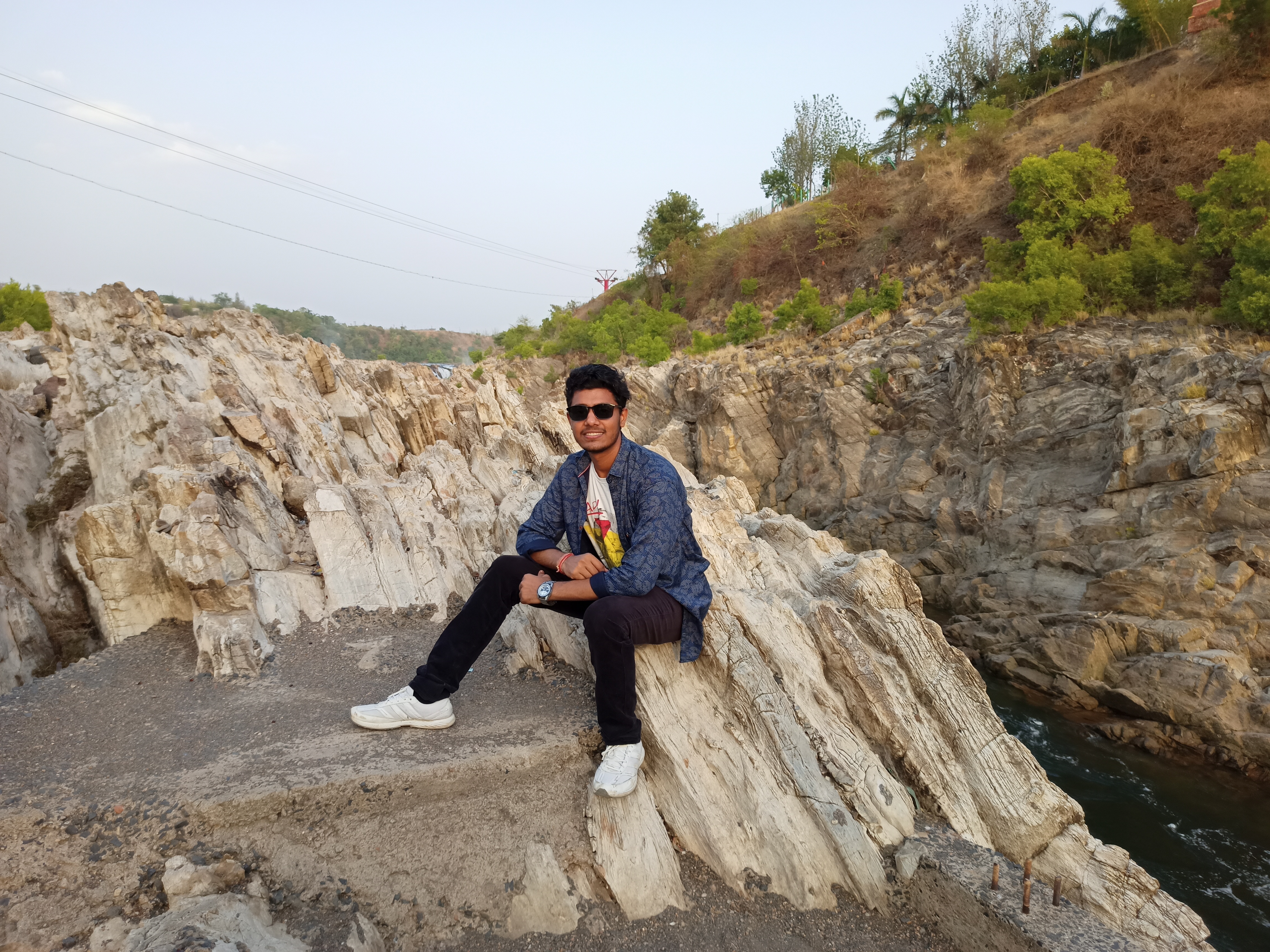 hello